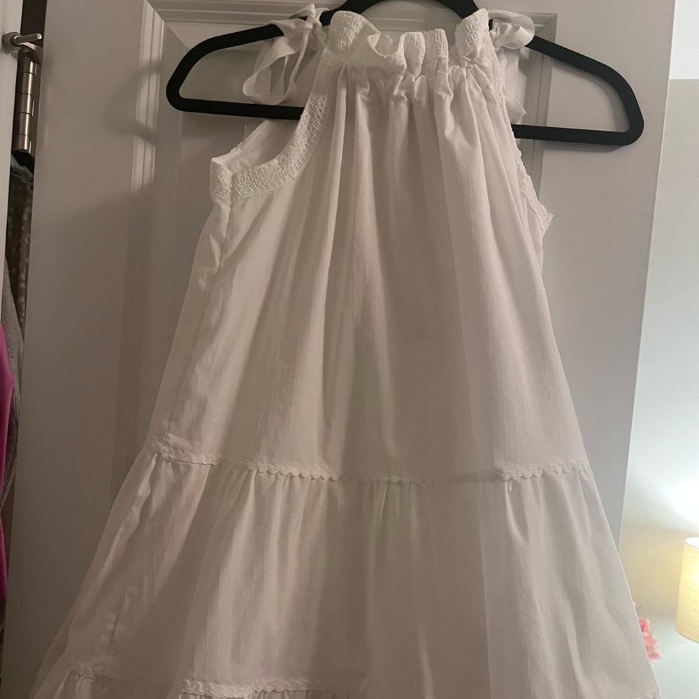 AUREUM White Mini Dress with Tie-Strap Halter